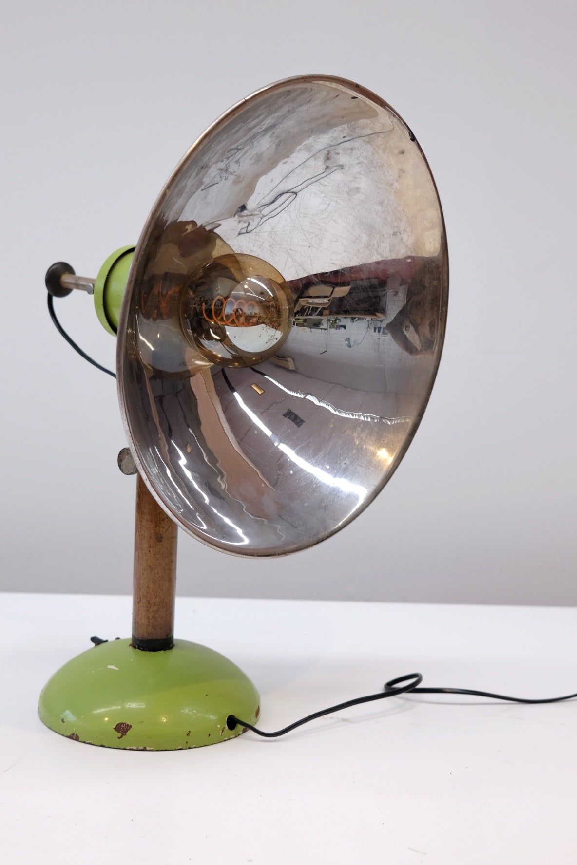 Vintage teollisuusvalaisin
