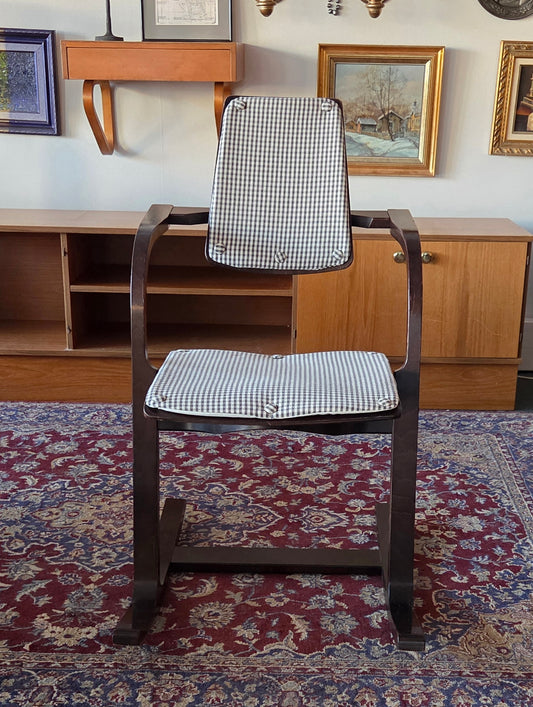 Stokke Actulum -tuoli