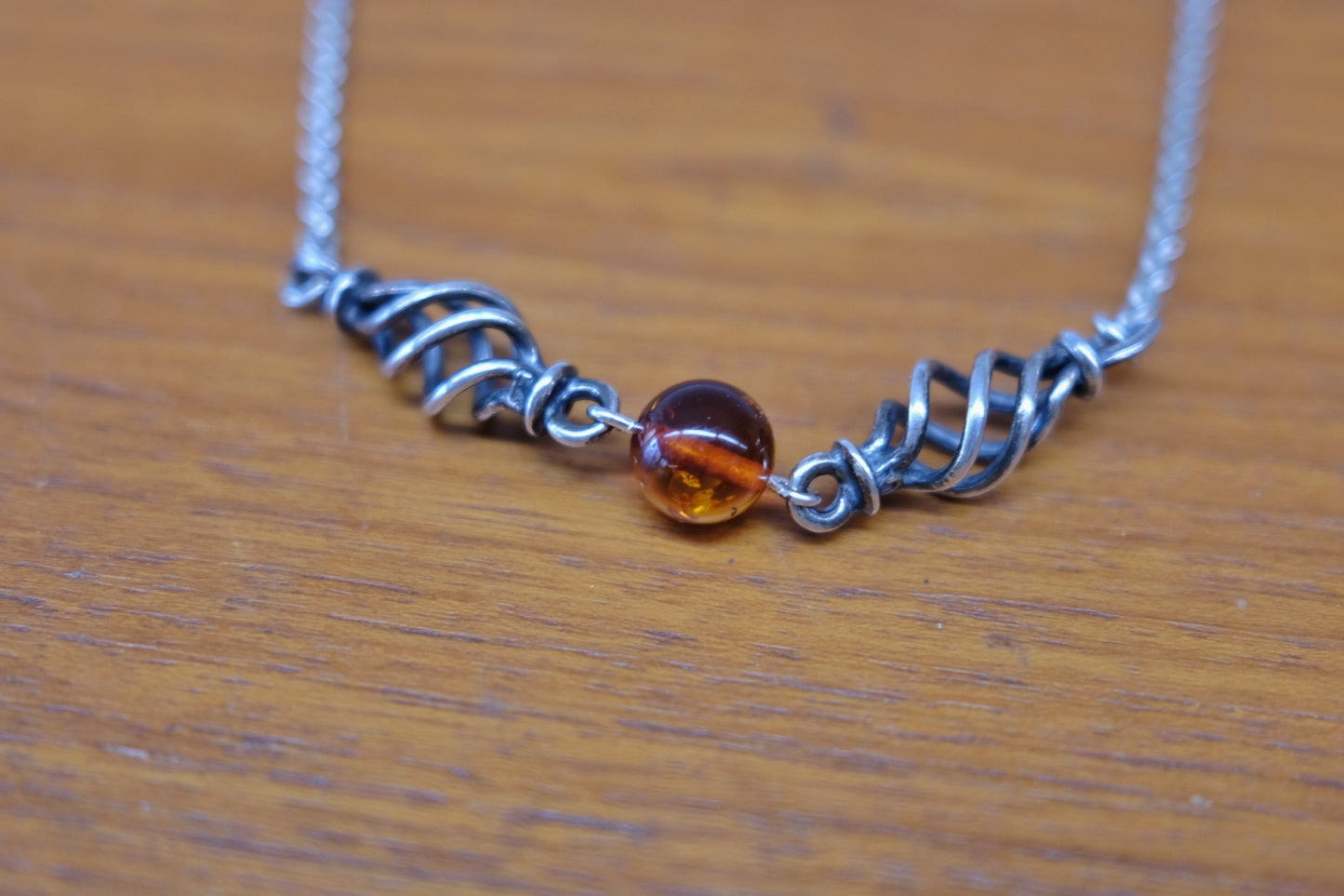 カレワラジュエリーのスピリットオブファイアネックレス