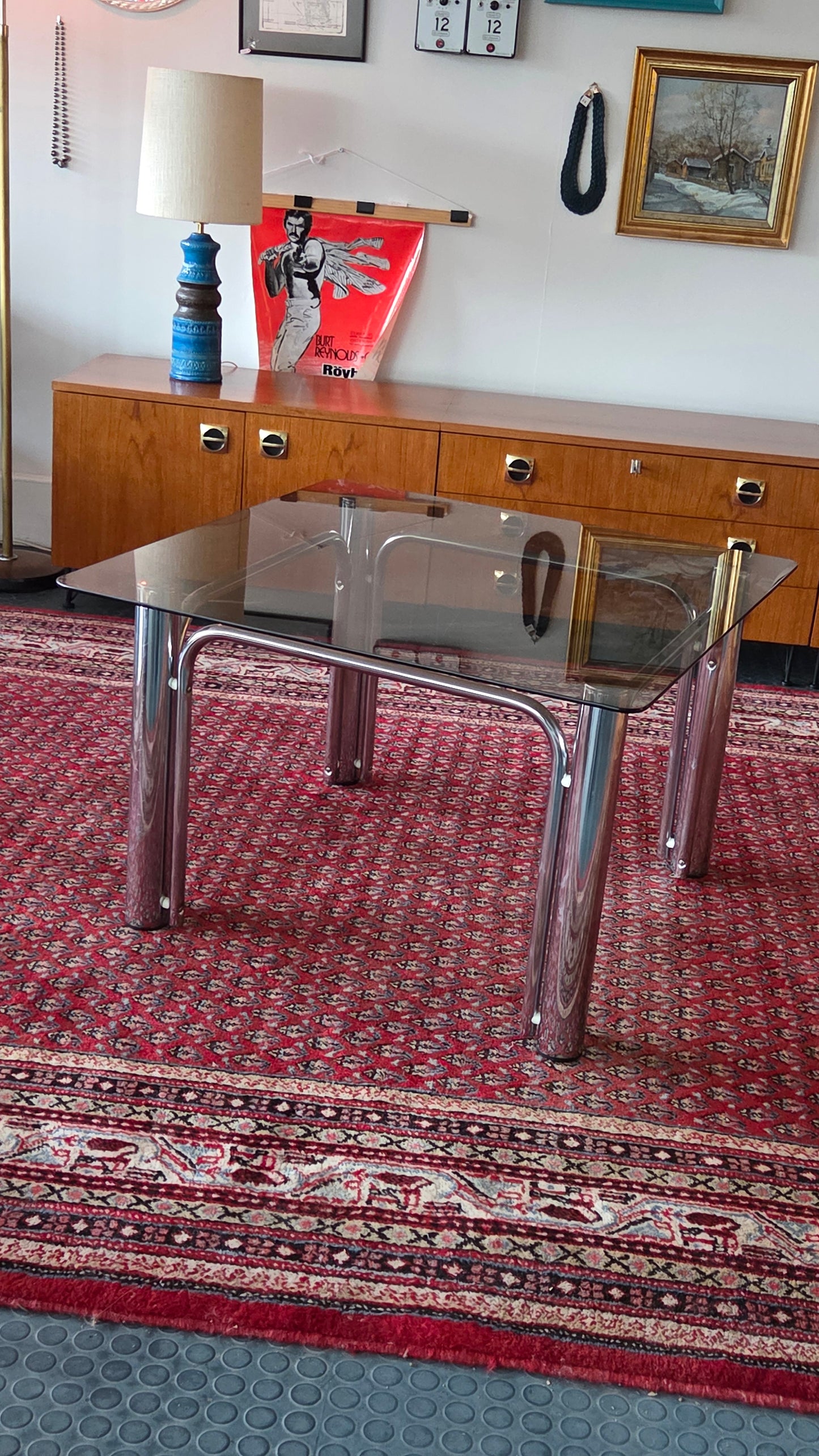 Glass coffee table, 80 x 80 cm, height 50 cm