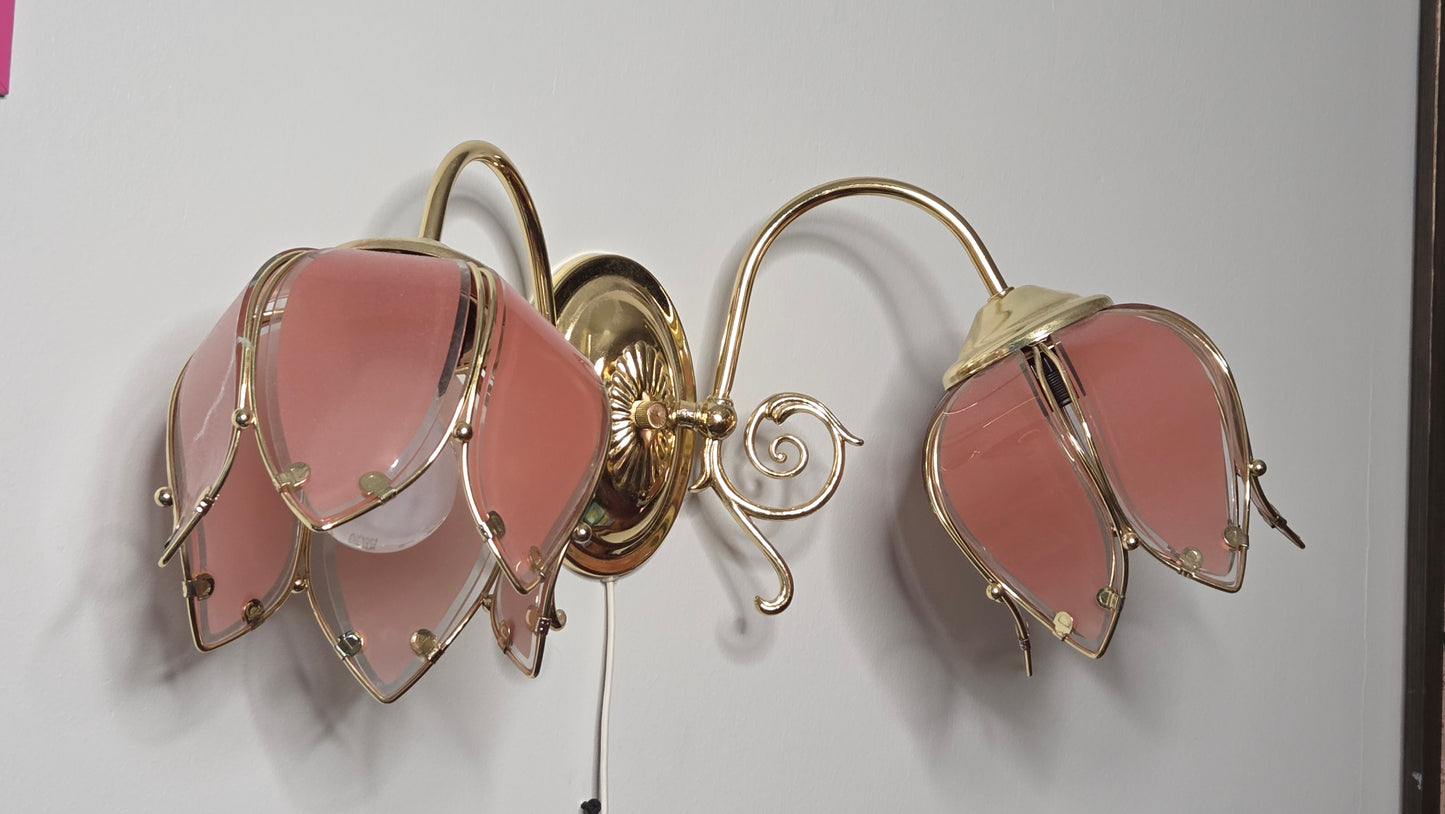 Kissankello – kaunis kaksiosainen vintage-seinävalaisin