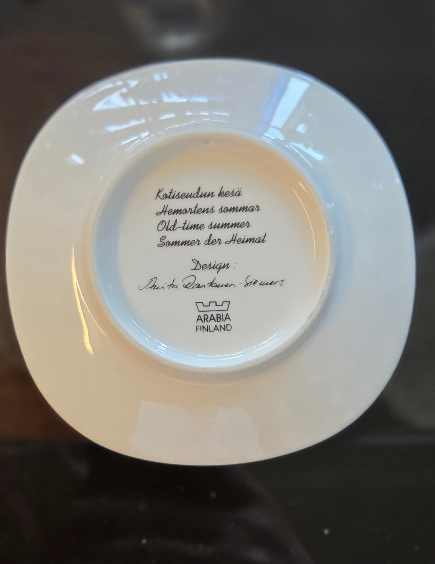 Arabia seinälautanen Kotiseudun kesä