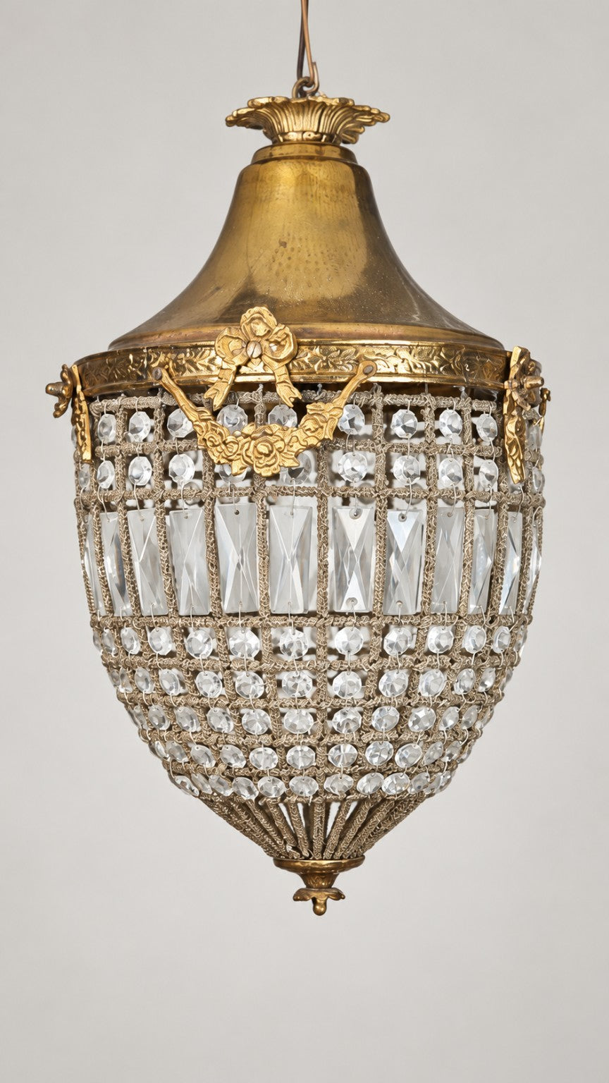 Louis XVI -tyylinen kattovalaisin