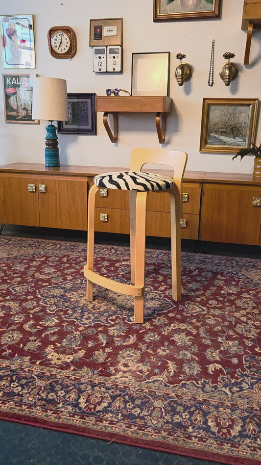 Artek K65 – baarijakkara