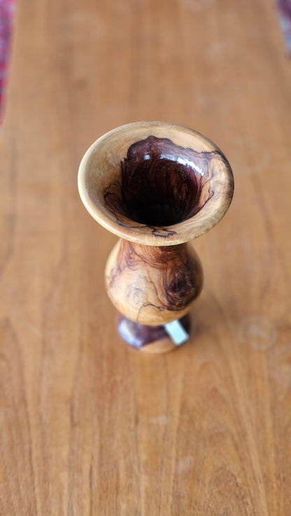 Käsintehty puuvaasi – korkeus 26 cm