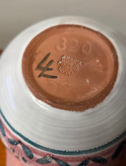 Arabia käsinmaalattu ARA maljakko, korkeus 13,5 cm