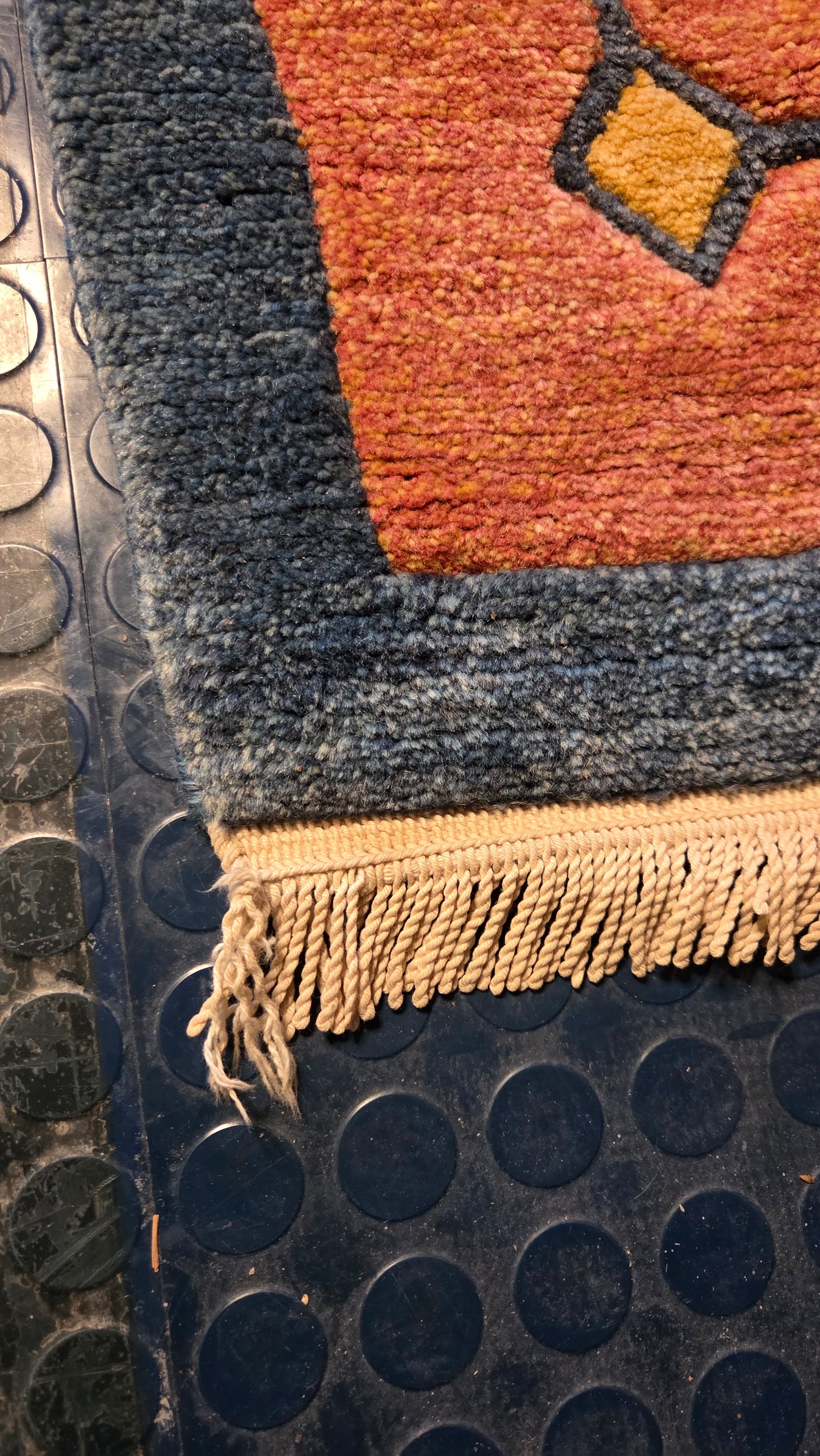 Persialainen käsinsolmittu Gabbeh-matto 240x170cm