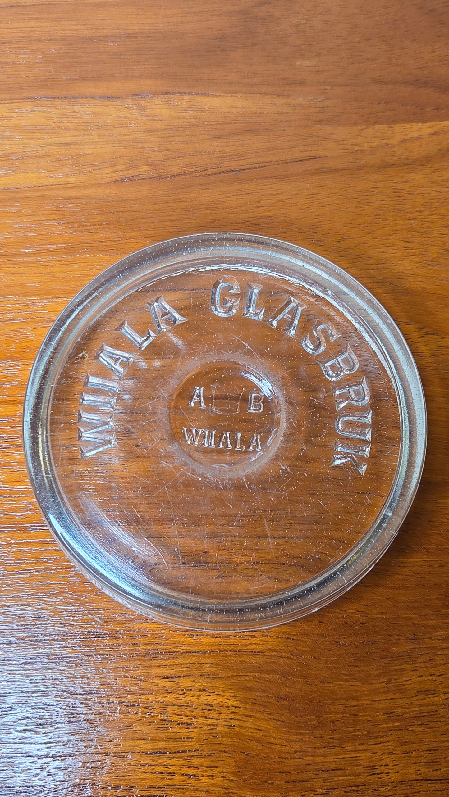 Viialan Lasi – 2 litran purkki (korkeus 25,7 cm)