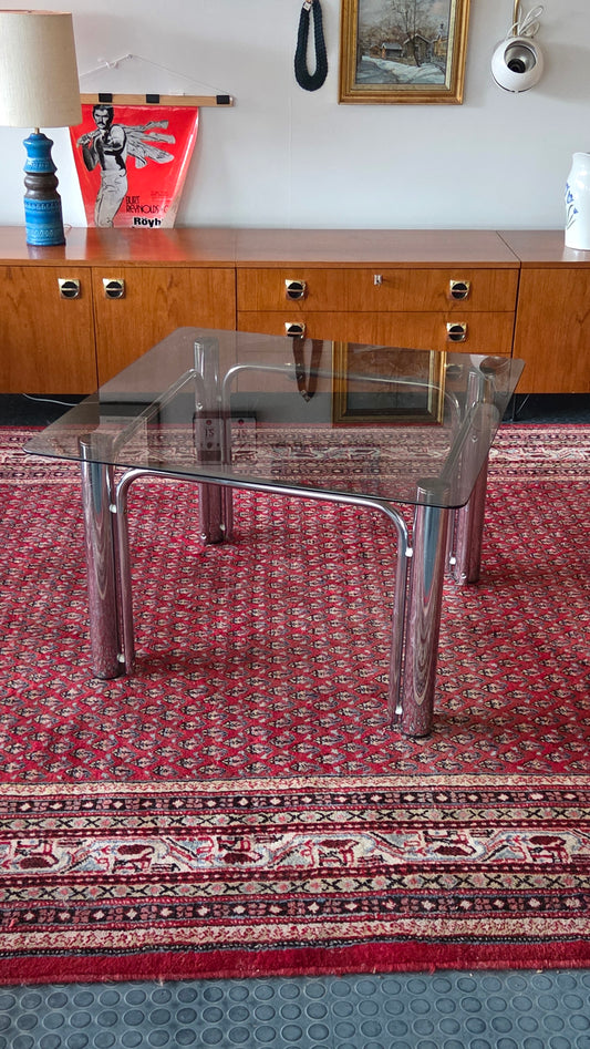 Glass coffee table, 80 x 80 cm, height 50 cm