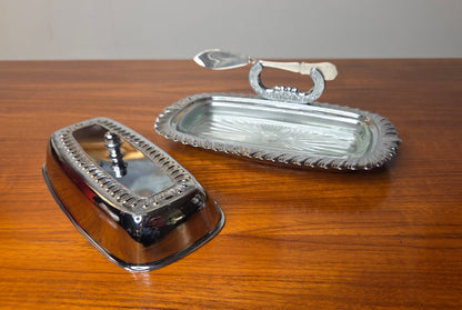 Voirasia + hopeinen voiveitsi – klassinen kattausesine