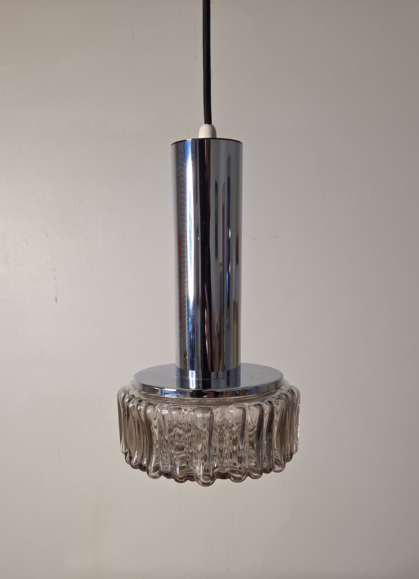 Kattovalaisin 70-lulu, Staff Leuchten.