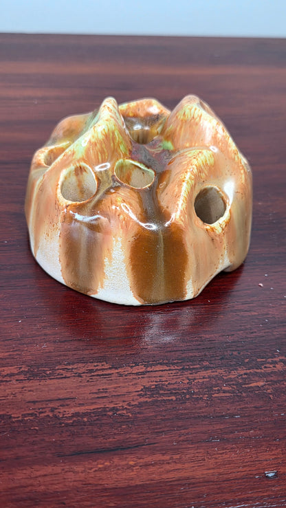 Kupittaan Savi – pieni taidekeramiikka / kukkapiikki