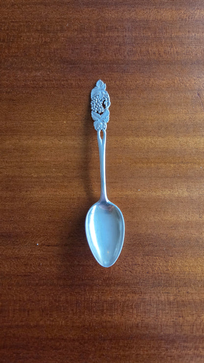 Hopealusikka – 813, paino 10,2 g