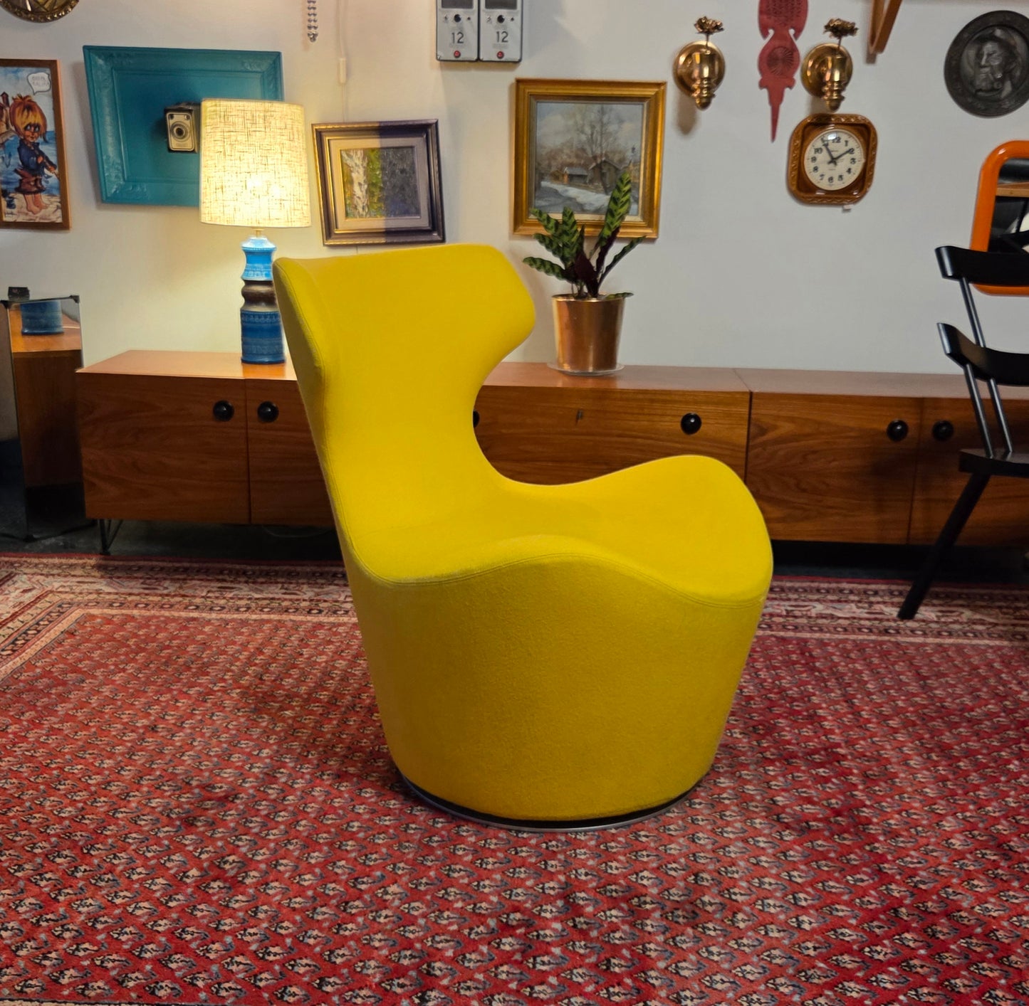 B&B Italia – Piccola Papilio nojatuoli, Naoto Fukasawa (2010)