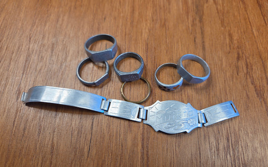 Militaria, puhdetyöt