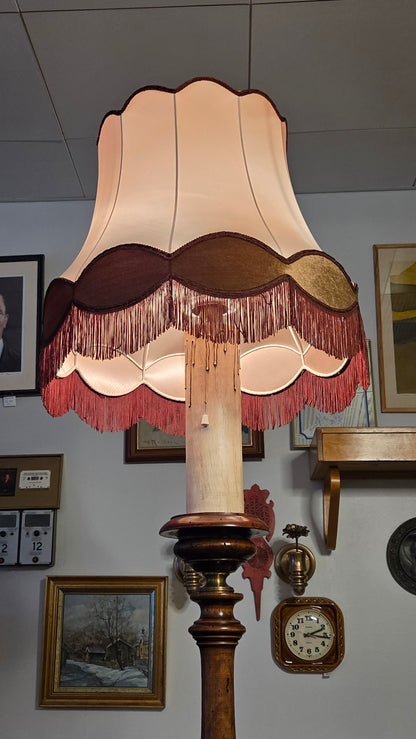 Upea vintage-lattiavalaisin, 175 cm