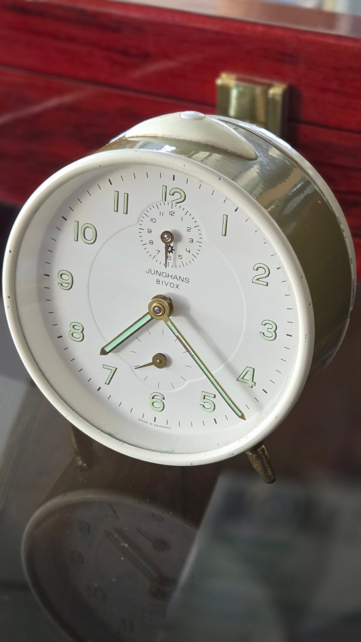 Junghans Bivox Herätyskello