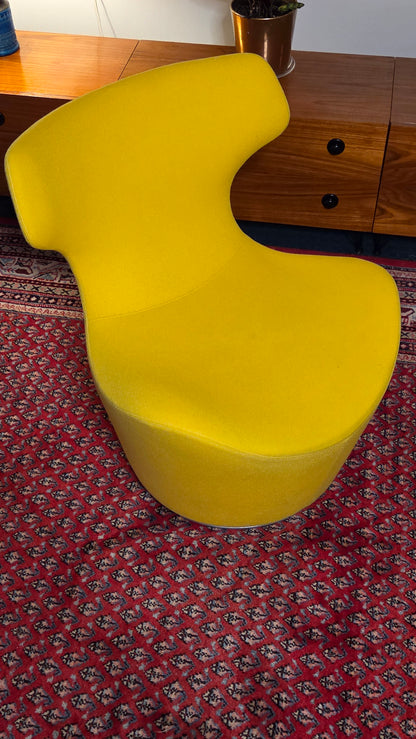 B&B Italia – Piccola Papilio nojatuoli, Naoto Fukasawa (2010)