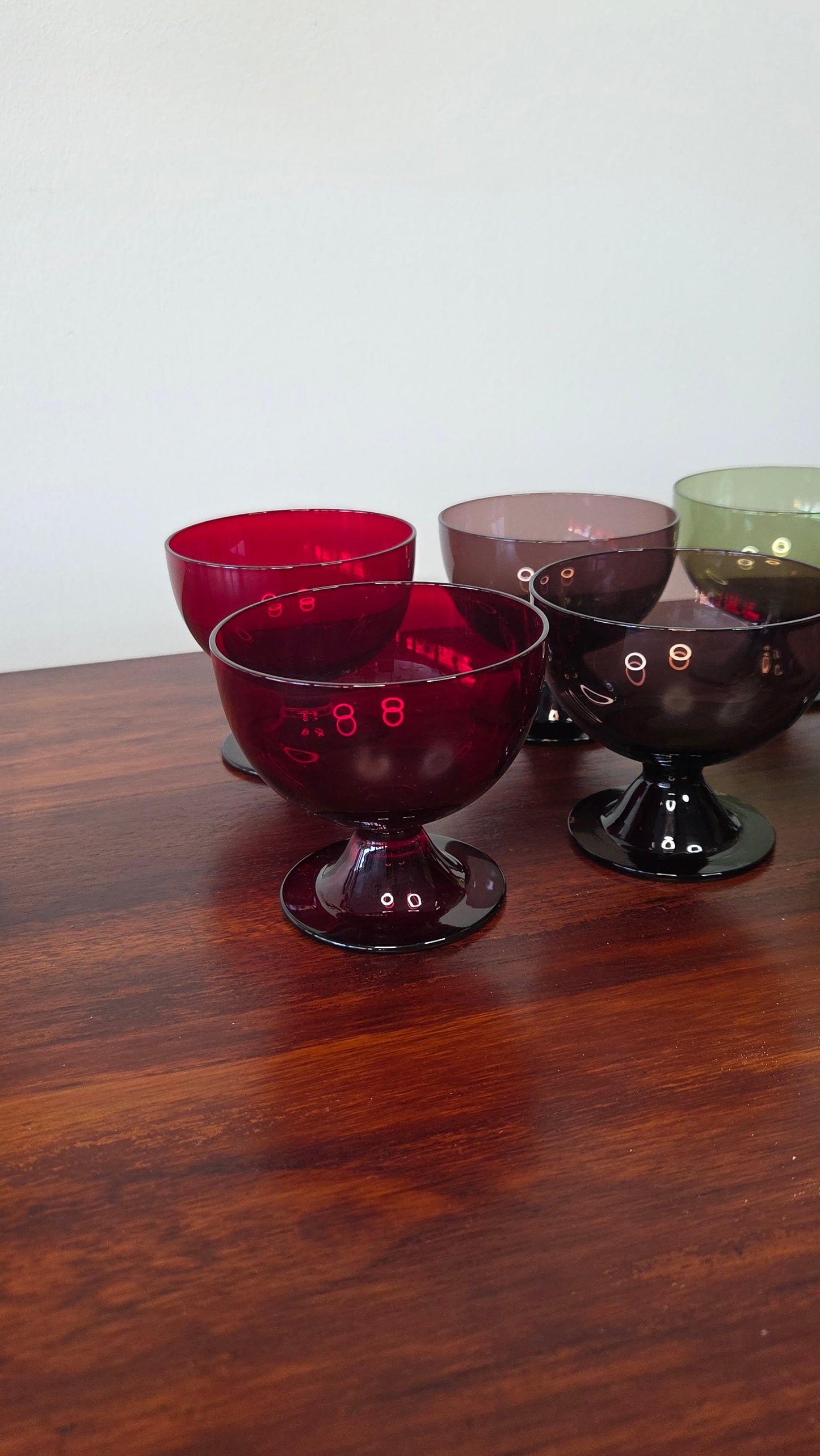 Nuutajärvi Bistro -jälkiruokakulhot – Saara Hopea