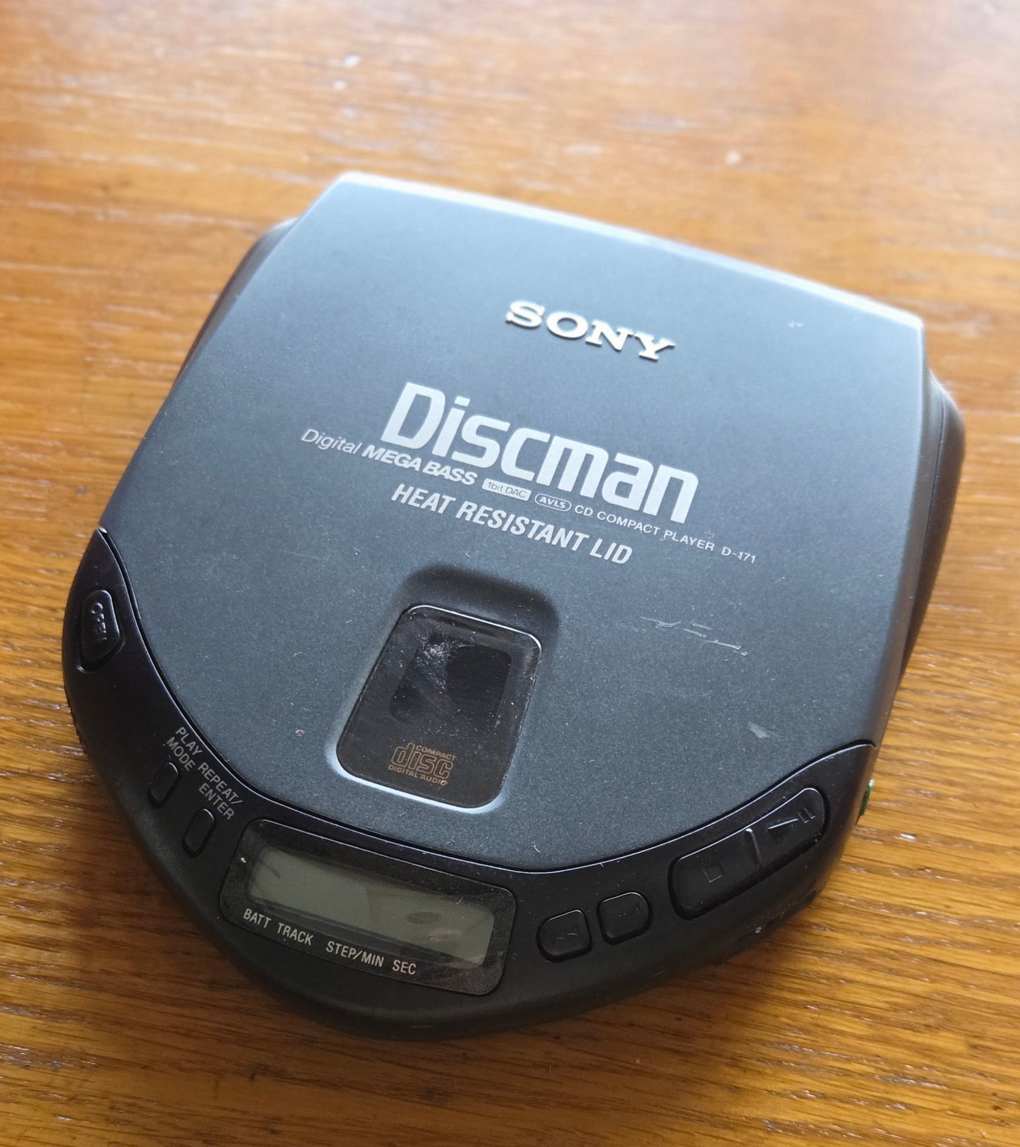 Vintage Sony Discman D-171 CD soitin