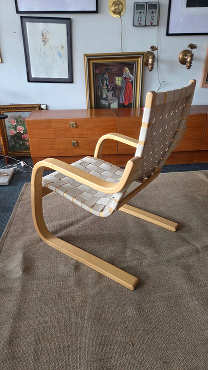 Artek 406