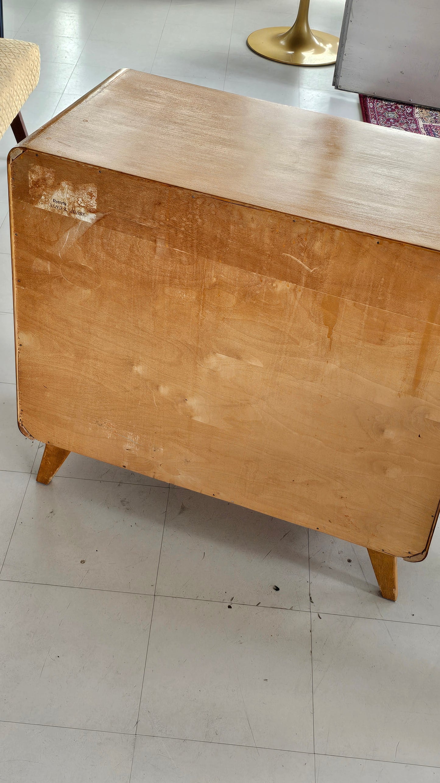 Vintage lipasto Alho-Kuusela, Ryttylä