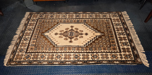 Tunisialainen berberimatto – virallinen ONAT-sertifiointi