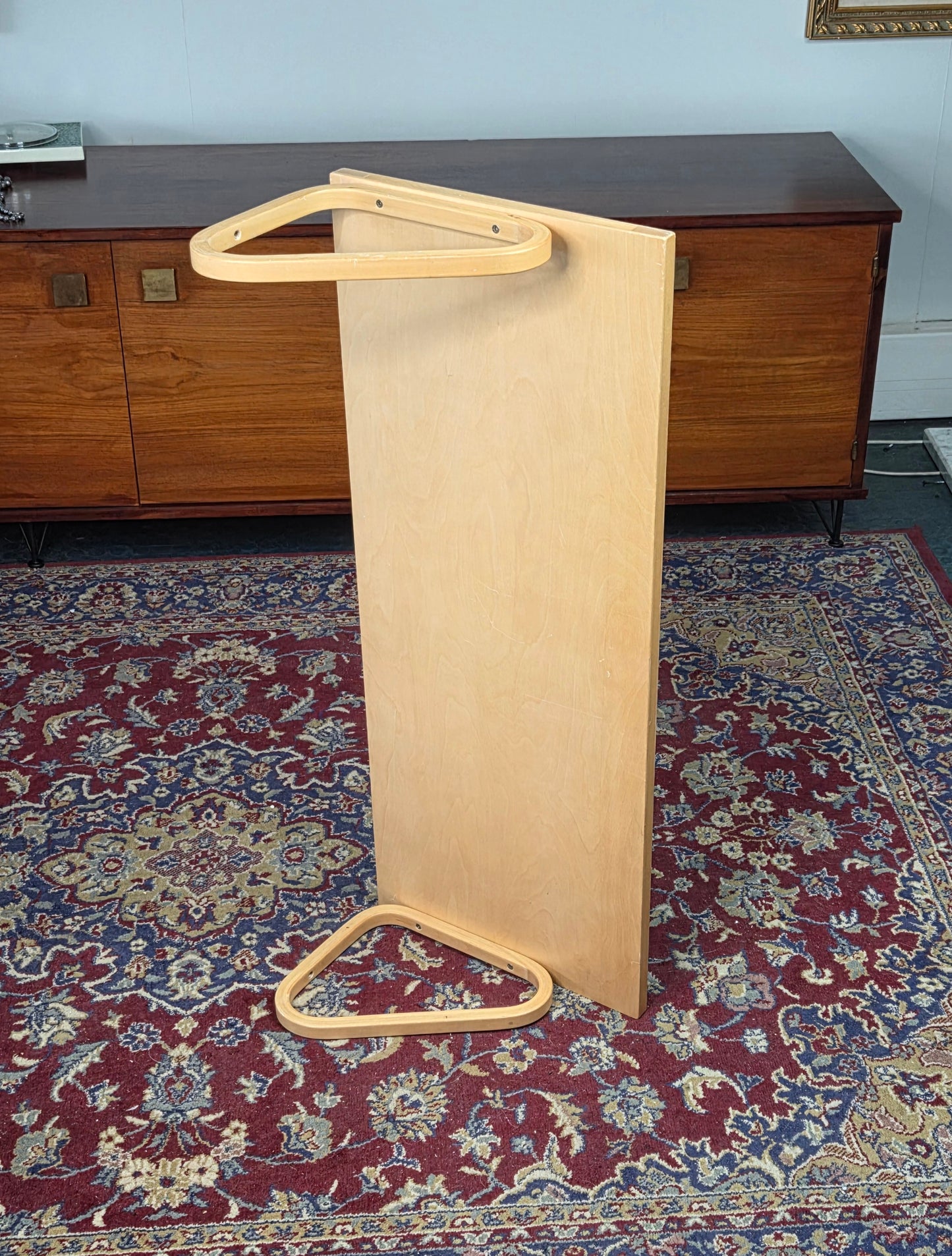 Artek seinähylly 112A