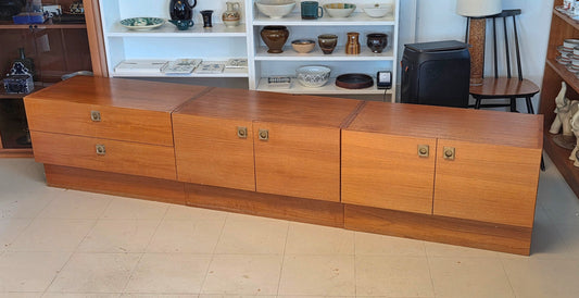 Vintage lipasto 3 osainen(240cm)