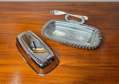 Voirasia + hopeinen voiveitsi – klassinen kattausesine