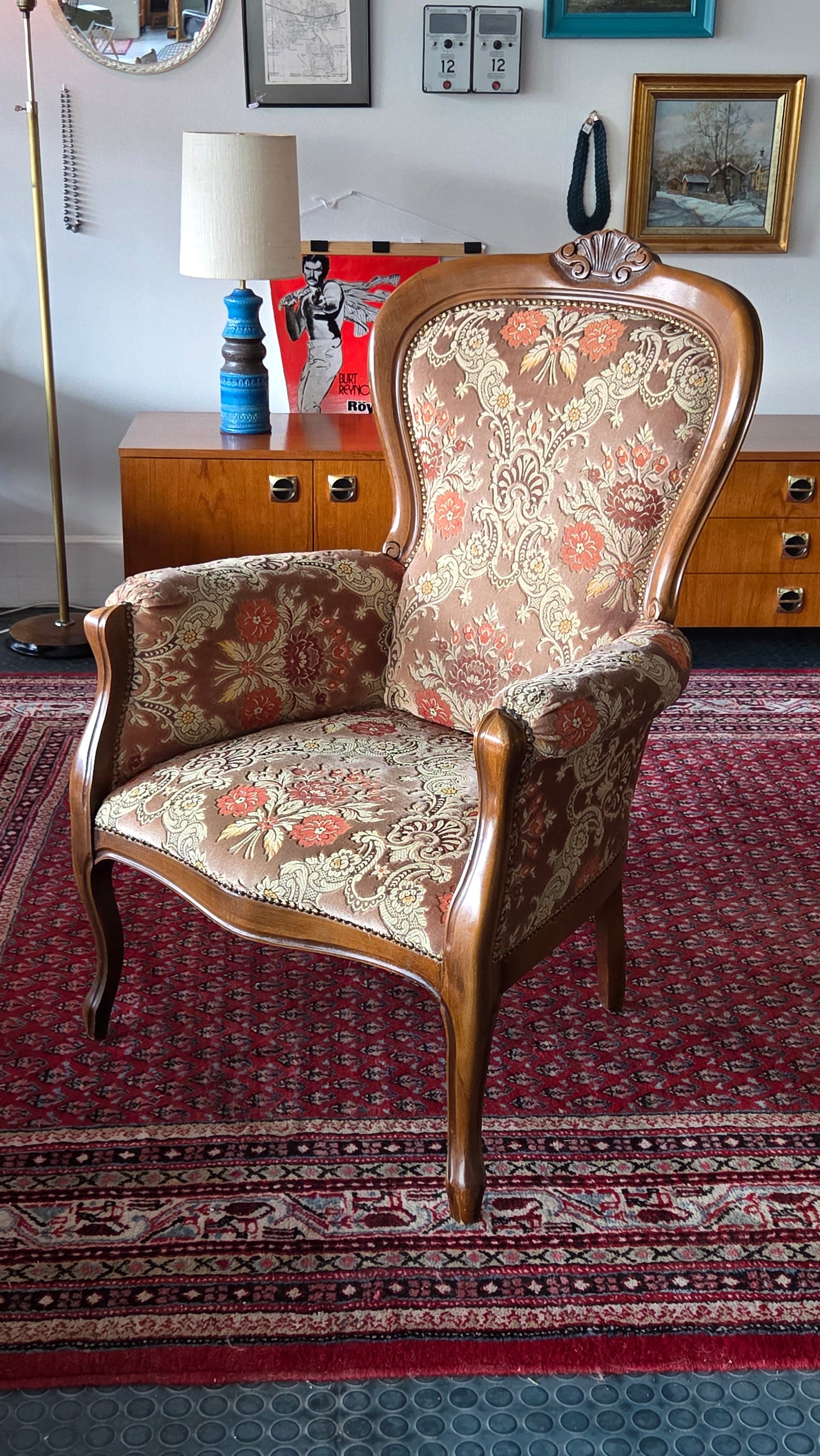 Kaunis chippendale tuoli