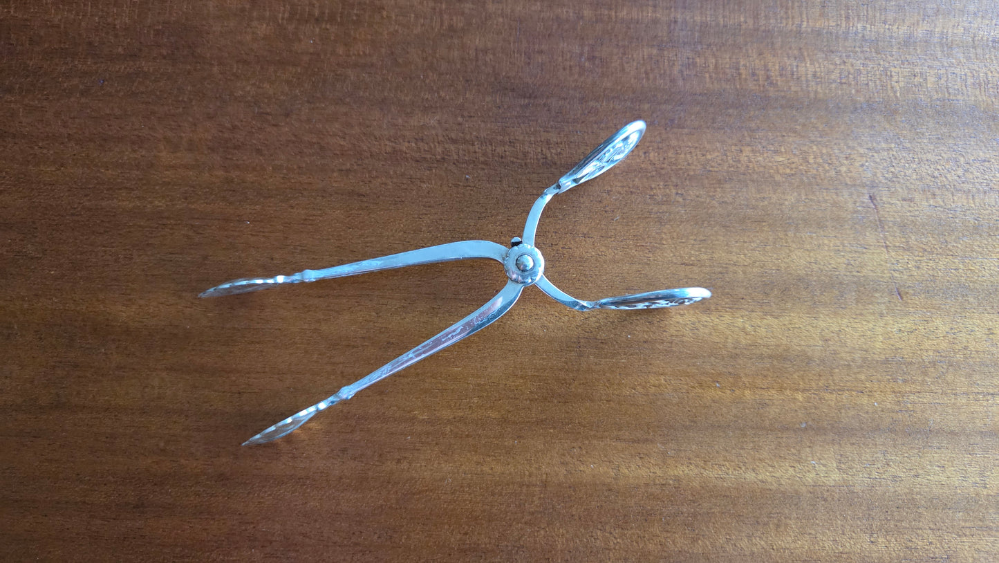 Kultakeskus sokeripihdit – 813 hopeaa (1968)