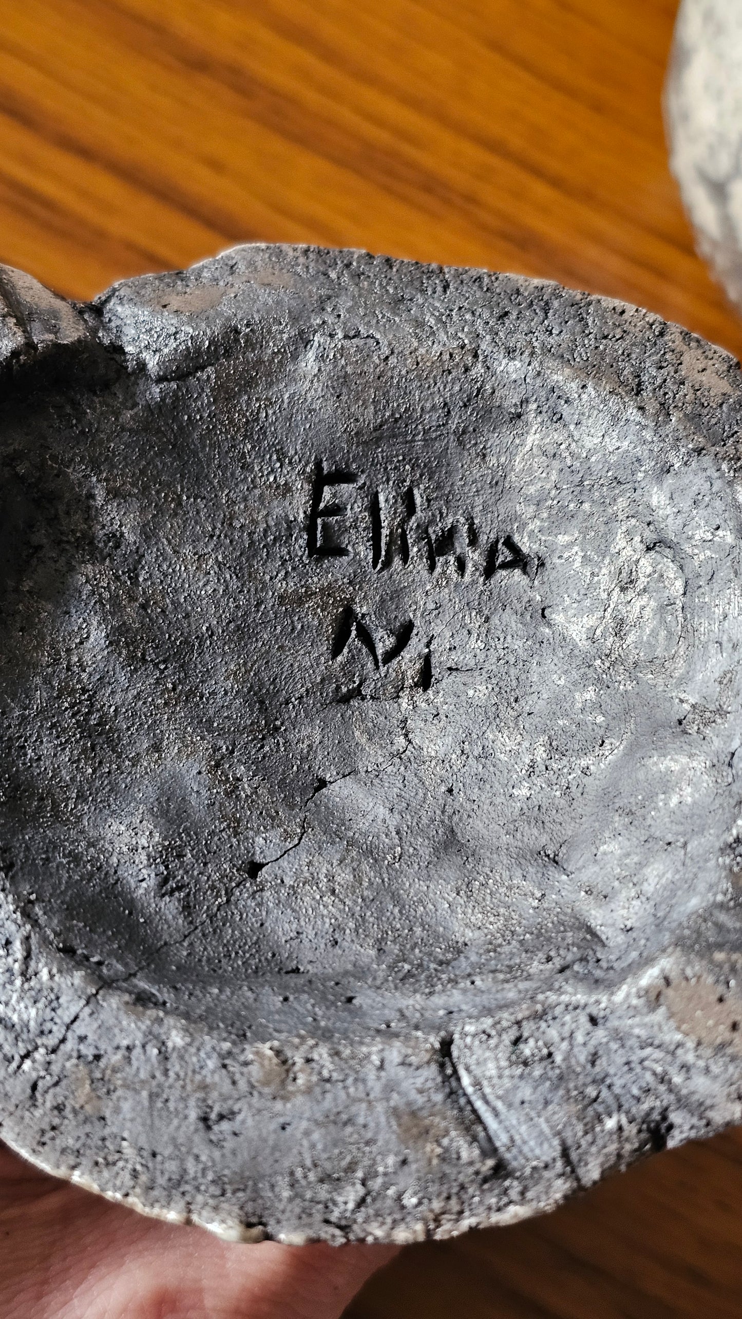 Keraaminen rasia / purkki – korkeus 19 cm, halkaisija 13 cm