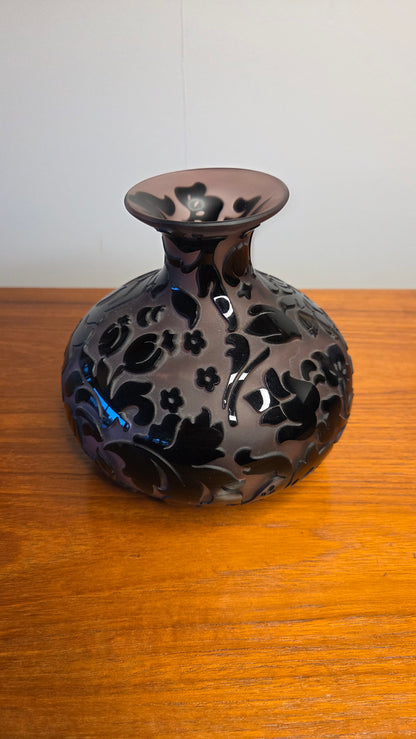 Michael Weems – Cameo ametistilasi maljakko (USA)