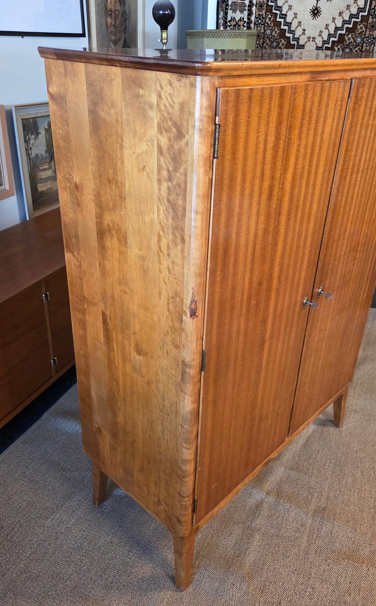 Liinavaatekaappi 60-luku