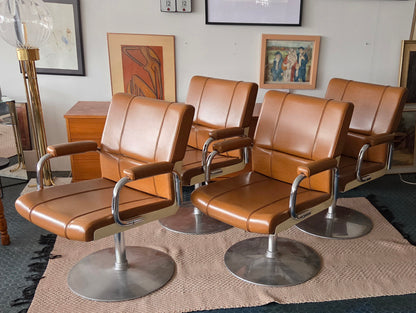 Kari-Pekka Valorinta nojatuoli – Isku, 60/70-luku 1 jäljellä