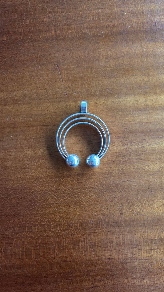 Elis Kauppi – vintage hopeariipus, 1966 (Kupittaan Kulta)