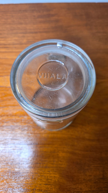 Viialan Lasi – vanha lasipurkki