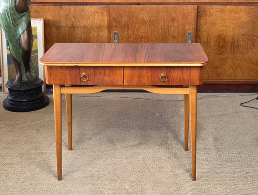 Vintage sivupöytä 1950-luvulta