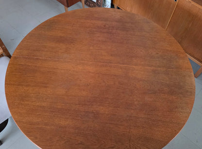 Vintage ruokapöytä 160cm