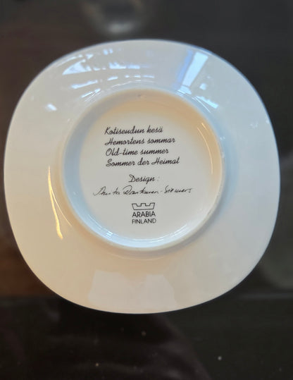 Arabia seinälautanen Kotiseudun kesä