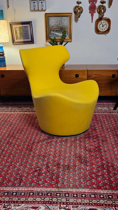 B&B Italia – Piccola Papilio nojatuoli, Naoto Fukasawa (2010)