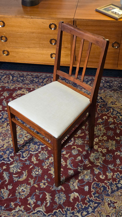 Kunnostetut 1950-luvun ruokatuolit – 4 kpl