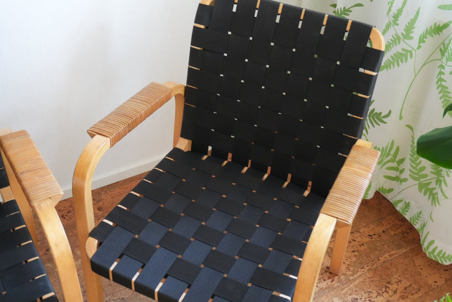 Artek 45 -nojatuoli (Alvar Aalto, 1947)